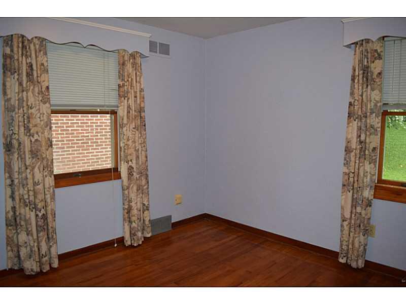 1305 Pine Hollow Road McKees Rocks, PA 15136 - Photo 16 of 25 Bedroom.