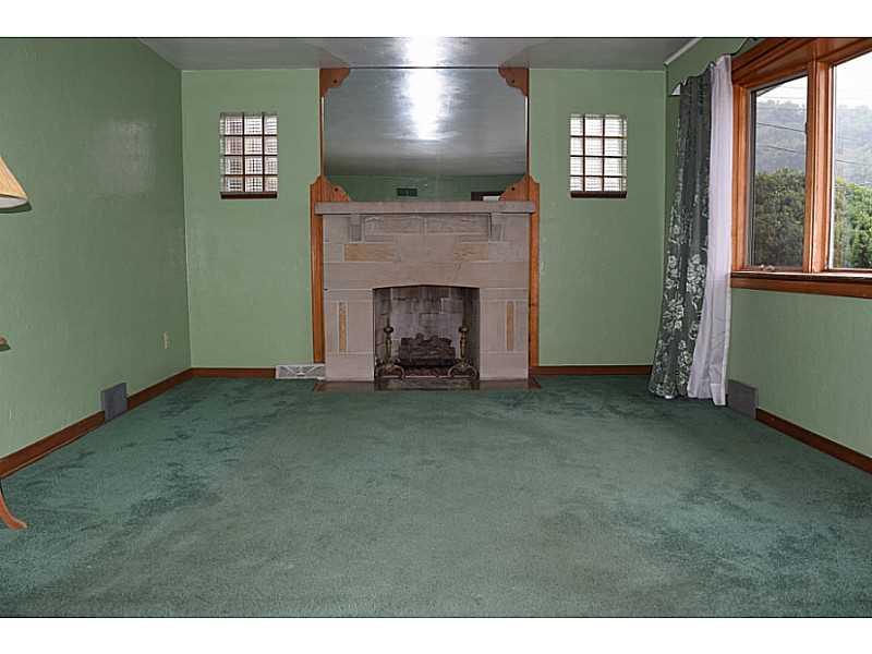 1305 Pine Hollow Road McKees Rocks, PA 15136 - Photo 10 of 25 Living Room. Working gas fireplace