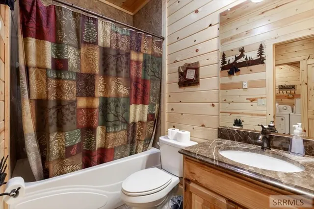 $999,998 | 4170 North Big Springs Loop Road, Island Park, ID 83429