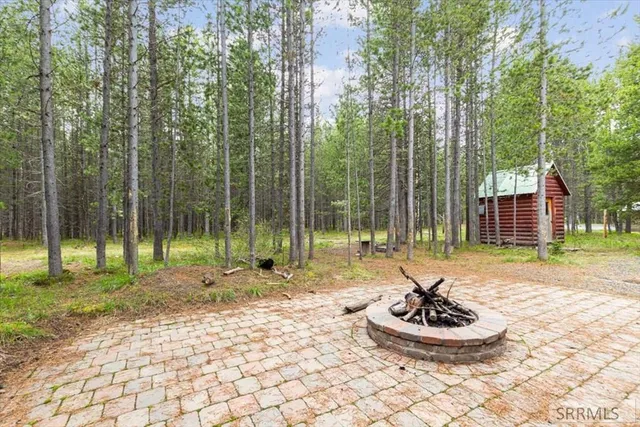 $999,998 | 4170 North Big Springs Loop Road, Island Park, ID 83429