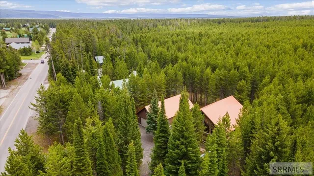 $999,998 | 4170 North Big Springs Loop Road, Island Park, ID 83429