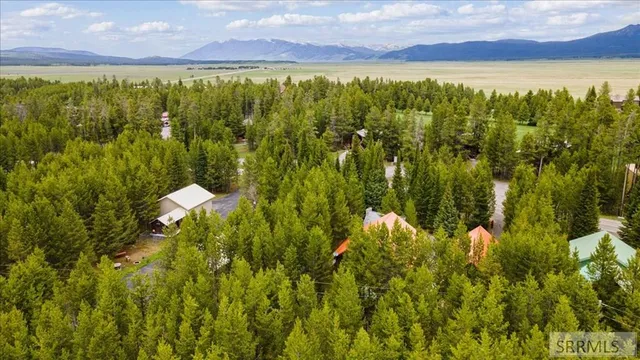 $999,998 | 4170 North Big Springs Loop Road, Island Park, ID 83429