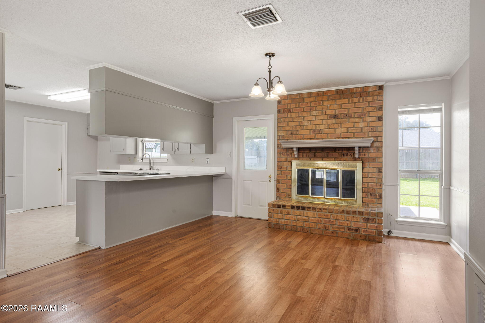 205 Broad Scott, LA 70583 - Photo 5 of 22