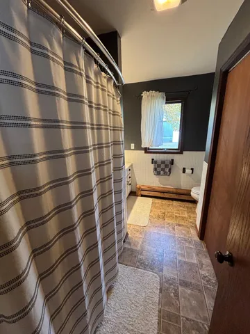 $415,000 | 46279 193rd Street, Morris, MN 56267