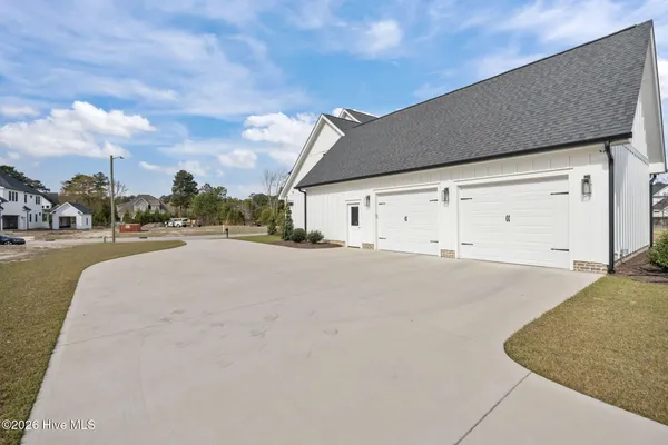 $925,000 | 711 Rupert Drive, Greenville, NC 27858