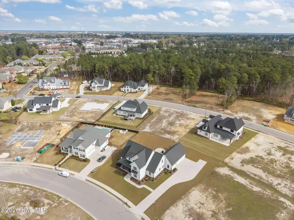 $925,000 | 711 Rupert Drive, Greenville, NC 27858