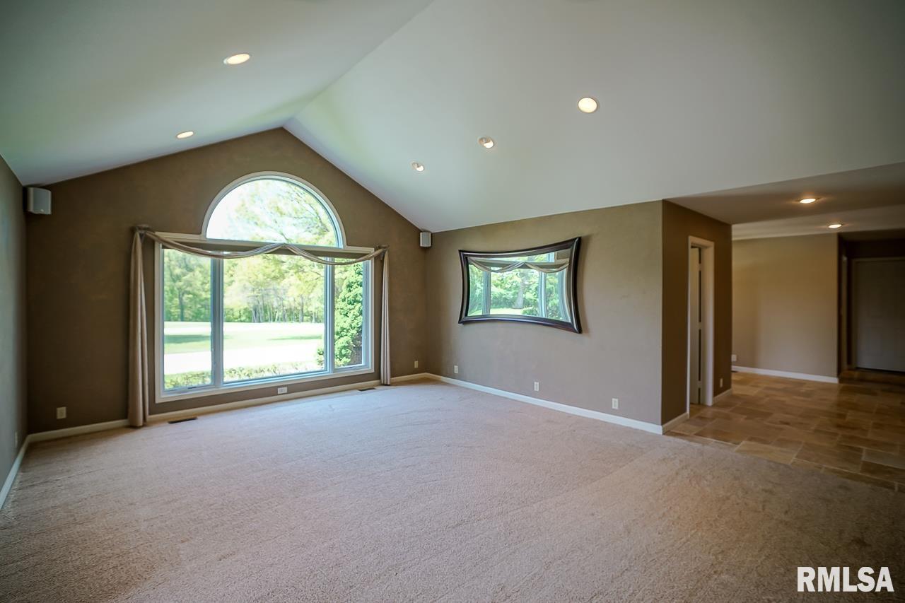10838 West Timber Road Mapleton, IL 61547 - Photo 10 of 25