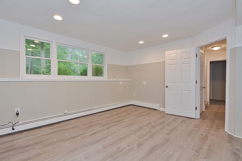 41 Neck Hill Road Mendon, MA 01756 - Photo 23 of 29 Gallery Image 23