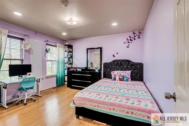 $789,000 | 17 Providence Boulevard, Kendall Park, NJ 08824