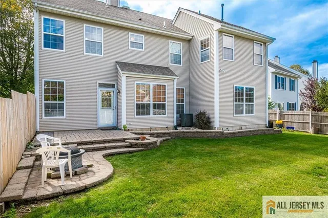 $789,000 | 17 Providence Boulevard, Kendall Park, NJ 08824