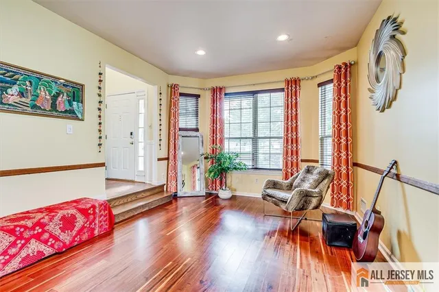 $789,000 | 17 Providence Boulevard, Kendall Park, NJ 08824