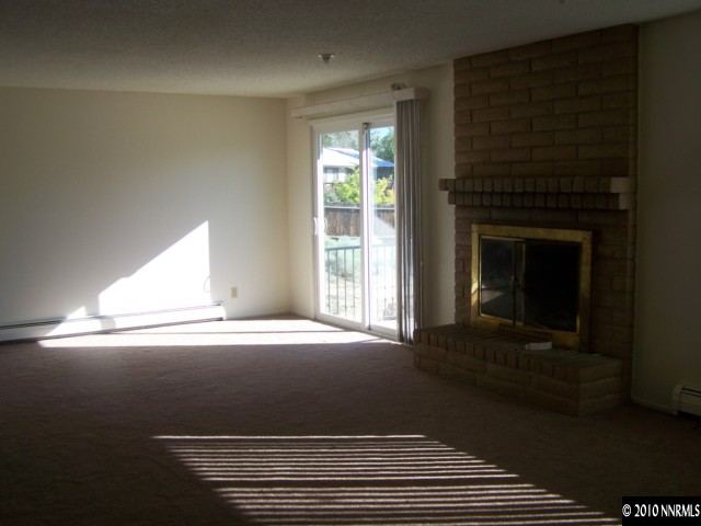 3385 Shawnee Circle Reno, NV 89502 - Photo 5 of 9 Photo 5