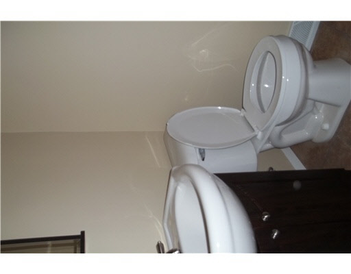 2623 Hampton Road Mishawaka, IN 46544 - Photo 9 of 12 Gallery Image 9