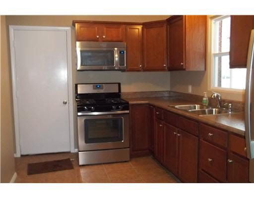 2623 Hampton Road Mishawaka, IN 46544 - Photo 10 of 12 Gallery Image 10