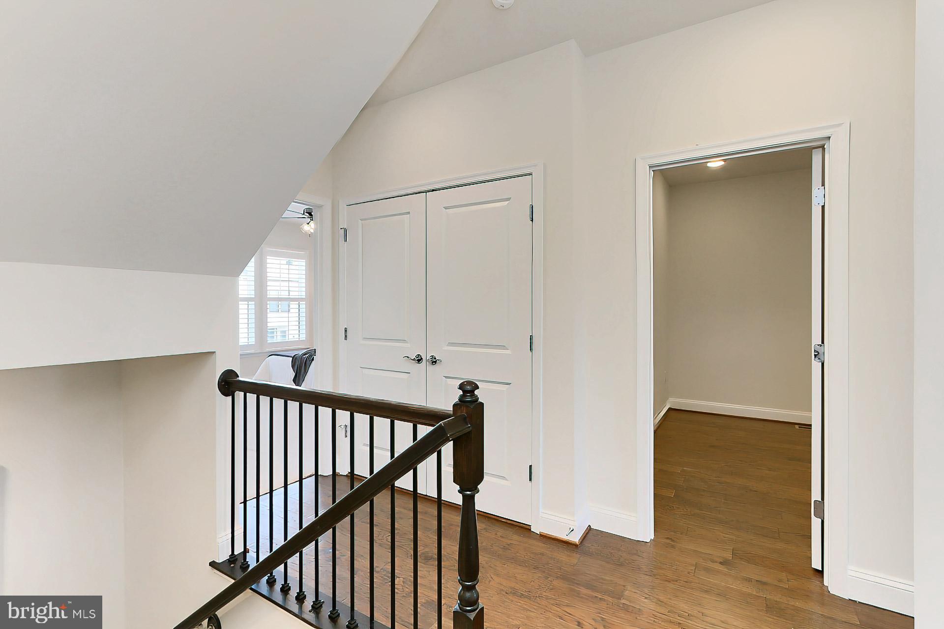 22574 Windsor Locks Square Ashburn, VA 20148 - Photo 23 of 51 The Bedroom Lvl- Handscraped Hardwood Flrg Hallway