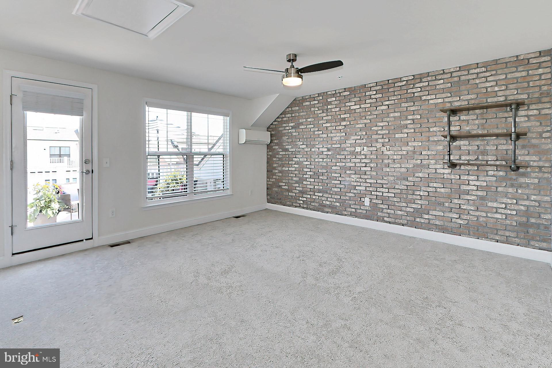 22574 Windsor Locks Square Ashburn, VA 20148 - Photo 34 of 51 Ceiling Fan + Mini Split AC