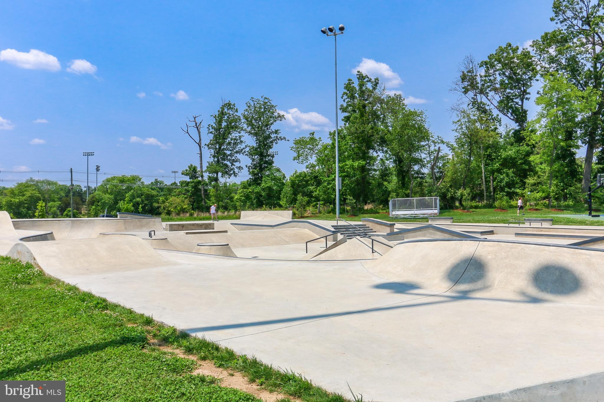 22574 Windsor Locks Square Ashburn, VA 20148 - Photo 47 of 51 9 MINUTES TO THE HAL AND BERNIE HANSON PARK