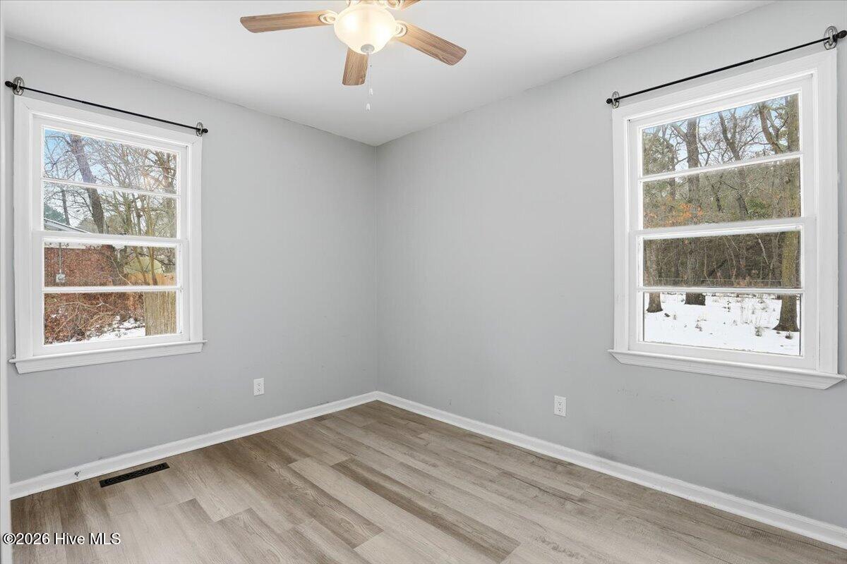 605 Firetower Road La Grange, NC 28551 - Photo 14 of 23 20-605 Firetower Rd-20