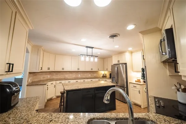 $5,500 | 455 Love-Henry Court, Southlake, TX 76092