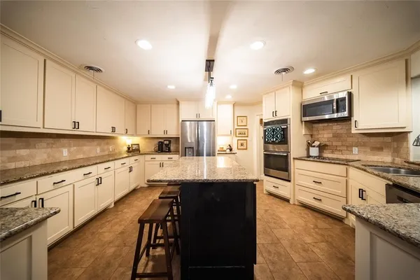 $5,500 | 455 Love-Henry Court, Southlake, TX 76092