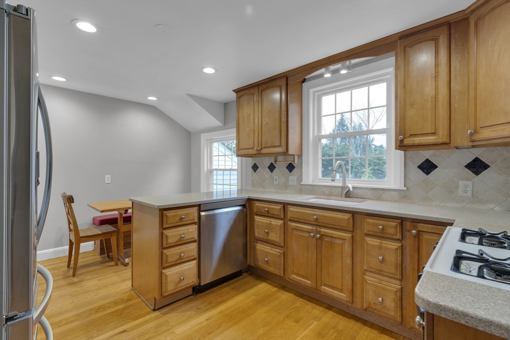 3 Livermore Road Belmont, MA 02478 - Photo 12 of 36 Gallery Image 12