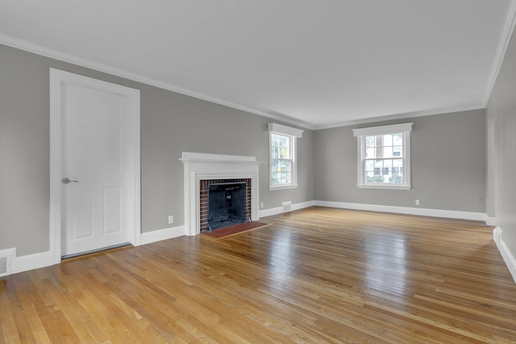 3 Livermore Road Belmont, MA 02478 - Photo 10 of 36 Gallery Image 10