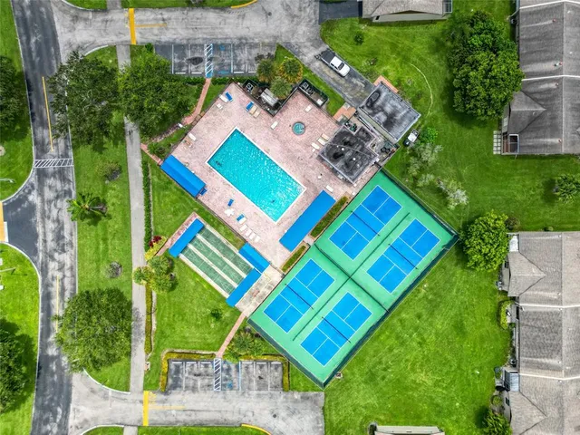 $2,200 | 5250 Las Verdes Circle, Unit 212, Delray Beach, FL 33484