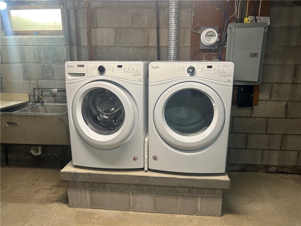 99 Howedale Drive Greece, NY 14616 - Photo 28 of 31