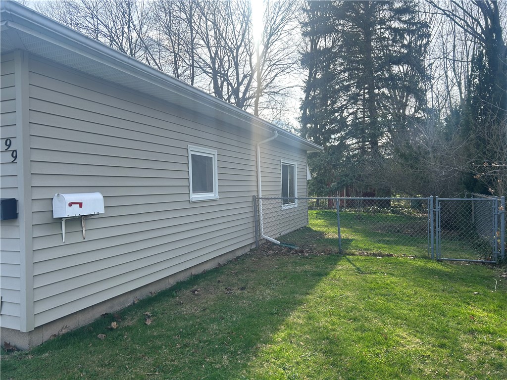 99 Howedale Drive Greece, NY 14616 - Photo 3 of 31