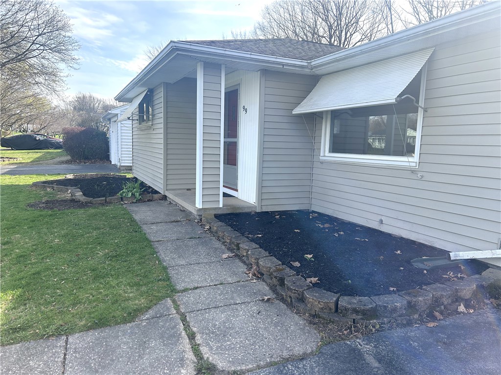 99 Howedale Drive Greece, NY 14616 - Photo 4 of 31