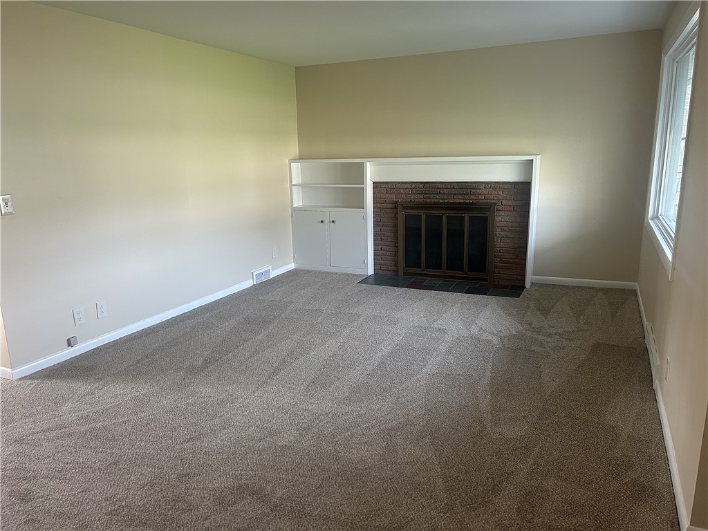 99 Howedale Drive Greece, NY 14616 - Photo 8 of 31