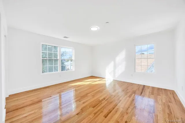 $1,099,000 | 322 Miller Avenue, Freeport, NY 11520