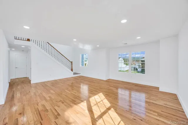 $1,099,000 | 322 Miller Avenue, Freeport, NY 11520