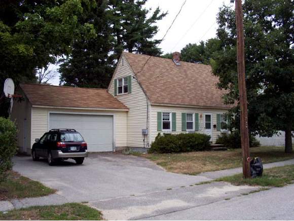 141 Charles Street Rochester, NH 03867 - Photo 1 of 1