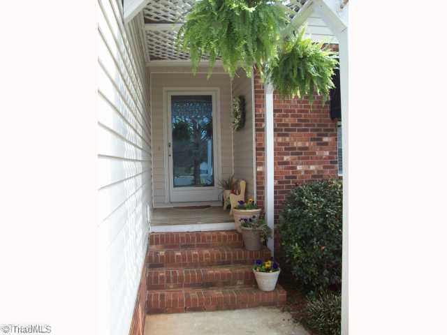 157 Winchester Road Advance, NC 27006 - Photo 2 of 16 Entry.