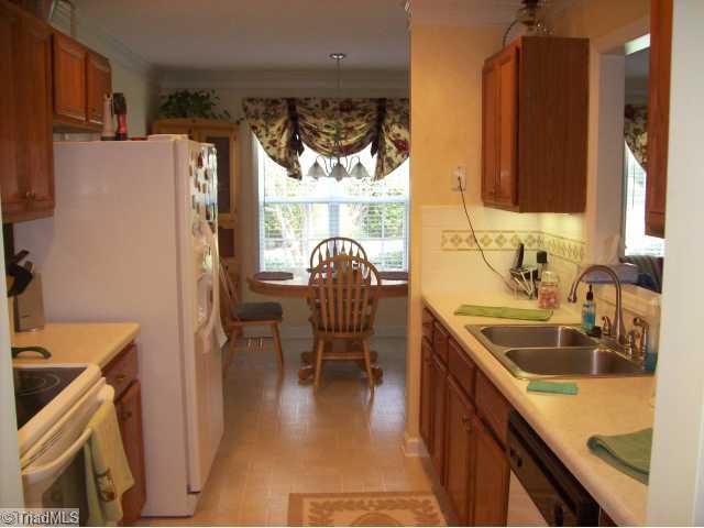 157 Winchester Road Advance, NC 27006 - Photo 7 of 16 Kitchen.
