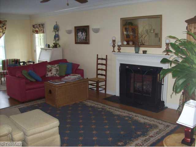 157 Winchester Road Advance, NC 27006 - Photo 8 of 16 Living Room.