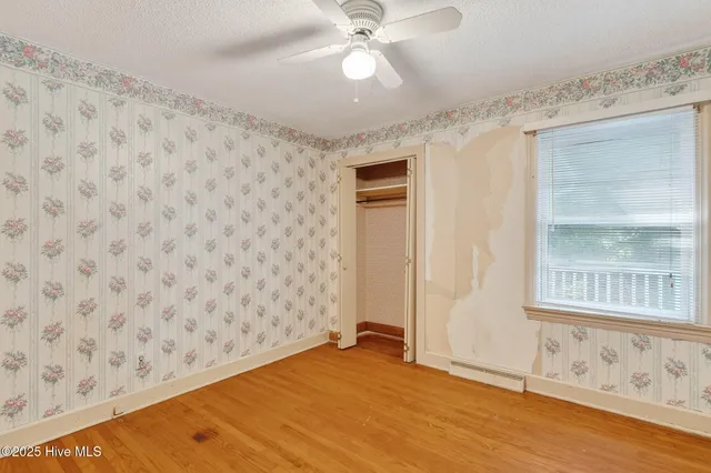 $289,900 | 911 South Crescent Drive, Smithfield, NC 27577