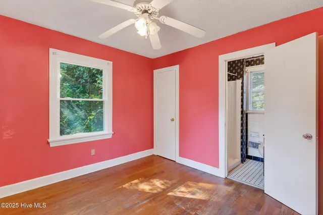 $289,900 | 911 South Crescent Drive, Smithfield, NC 27577