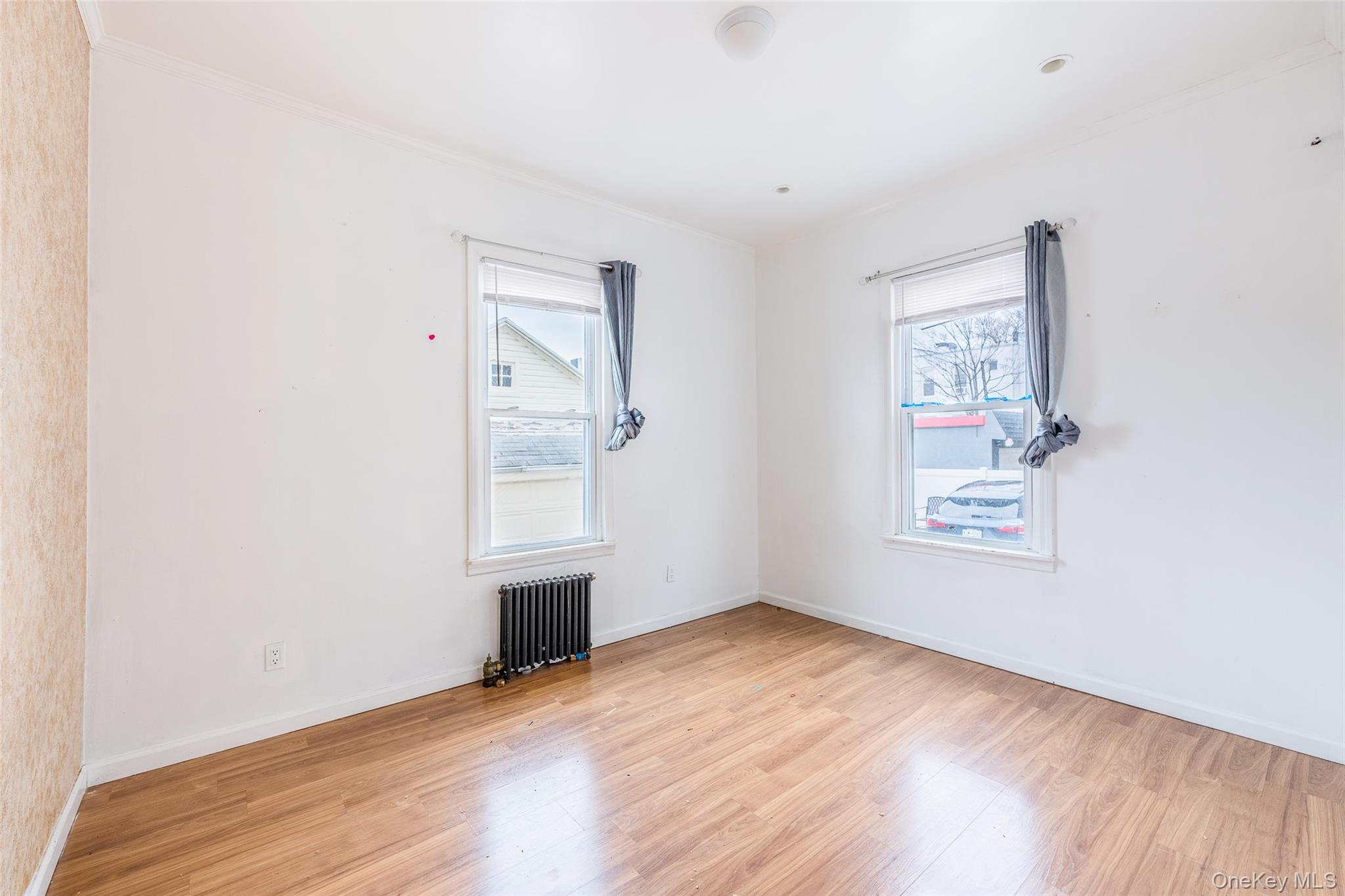 78-24 68th Road Queens, NY 11379 - Photo 9 of 33