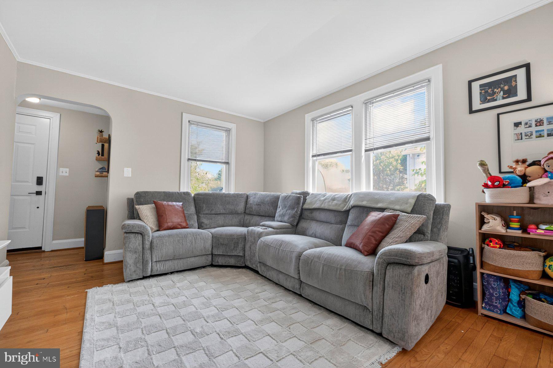 6222 Tramore Road Baltimore, MD 21214 - Photo 4 of 40