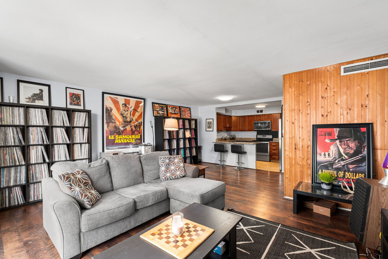 5901 North Sheridan Road, Unit 2C Chicago, IL 60660 - Photo 6 of 28
