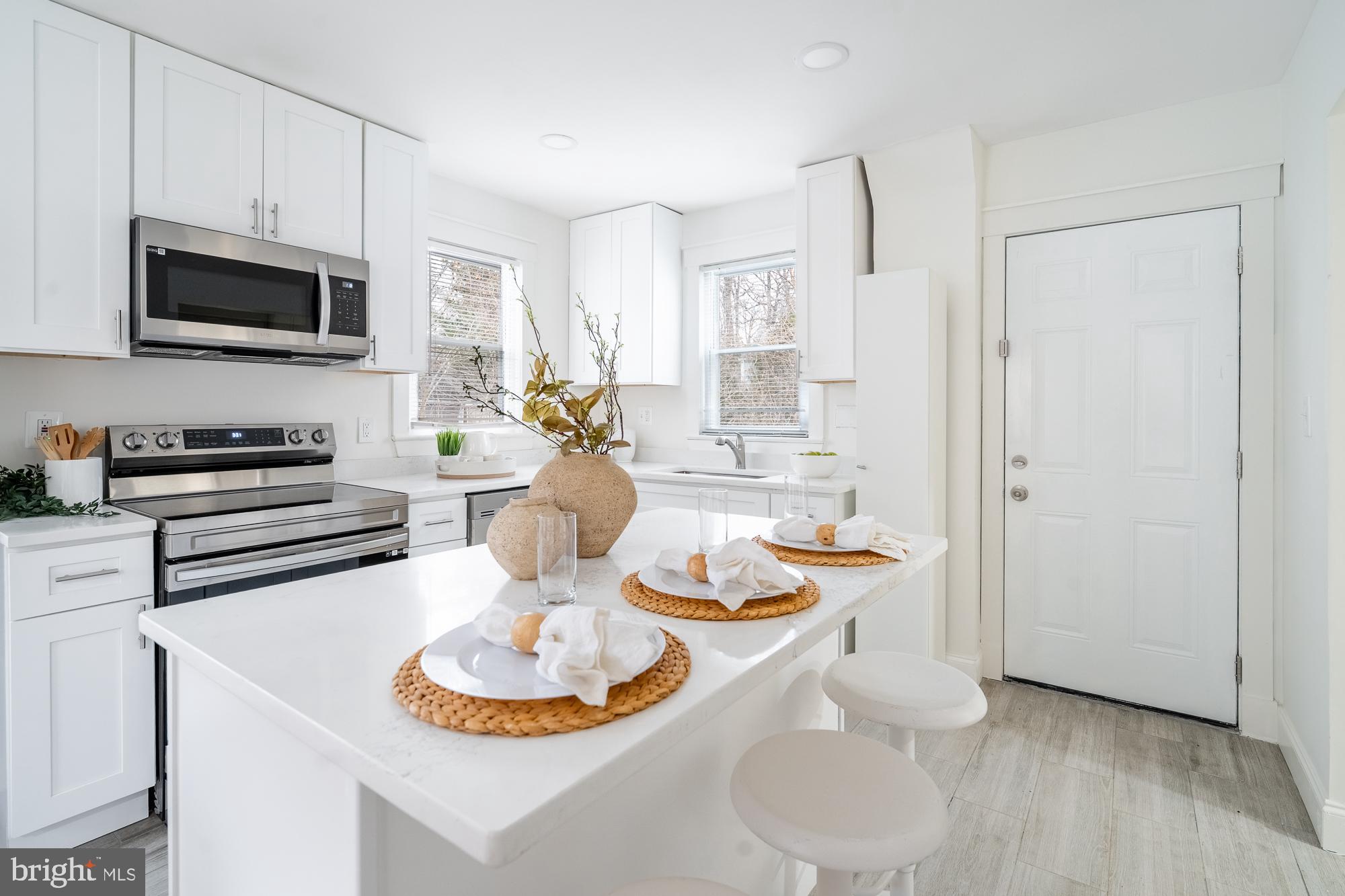 8705 Bradford Road Silver Spring, MD 20901 - Photo 16 of 35 1st Floor - Kitchen