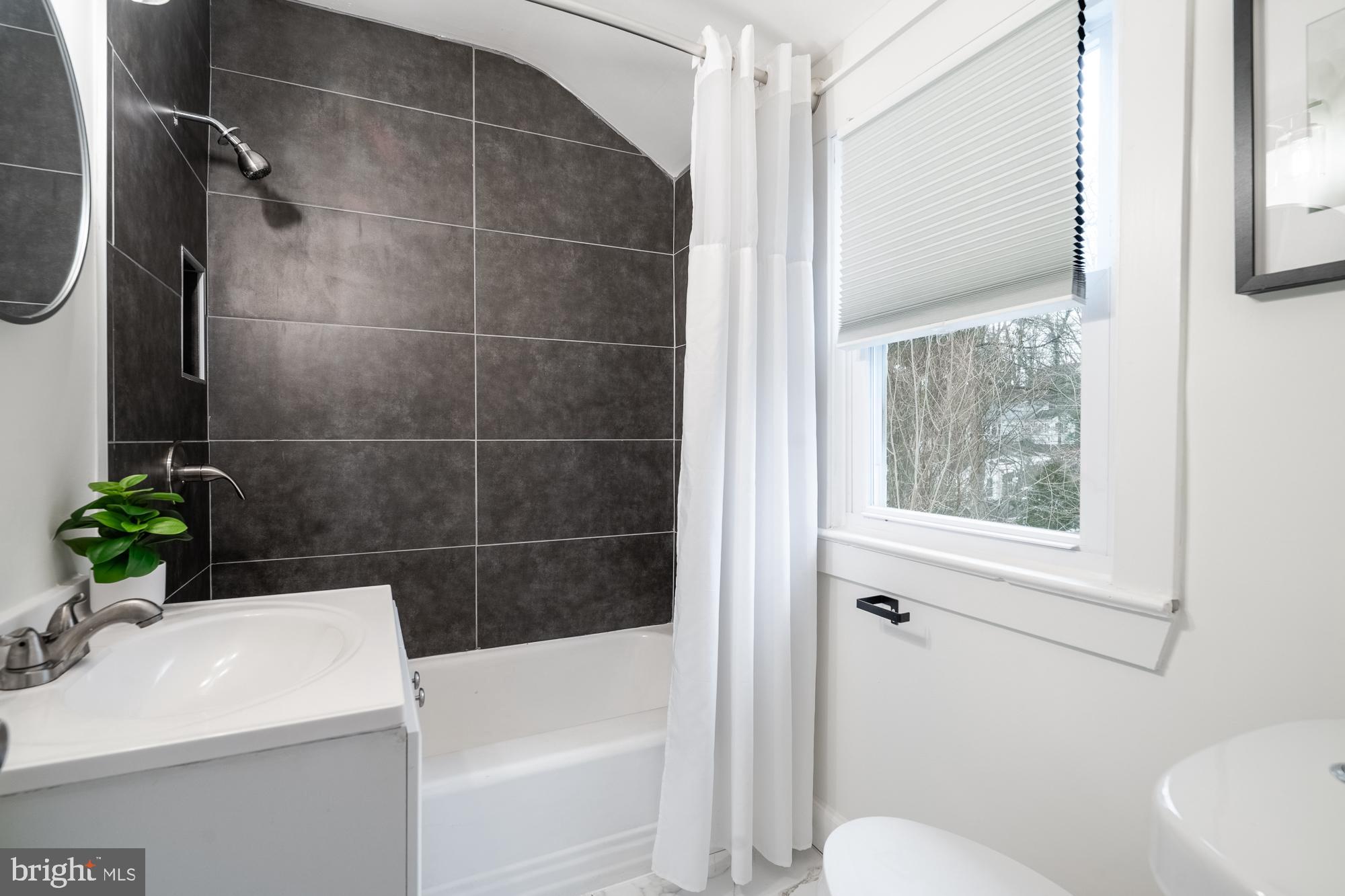 8705 Bradford Road Silver Spring, MD 20901 - Photo 21 of 35 2nd Floor - Bathroom