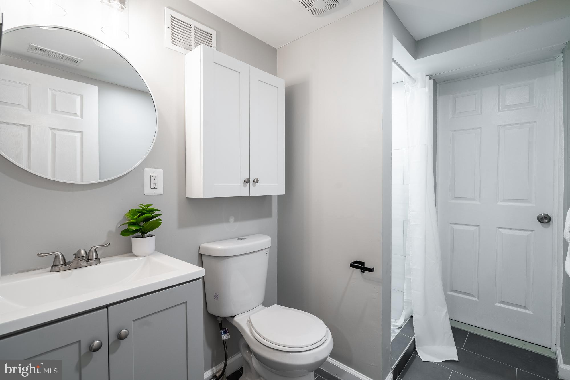 8705 Bradford Road Silver Spring, MD 20901 - Photo 29 of 35 Basement - Bathroom