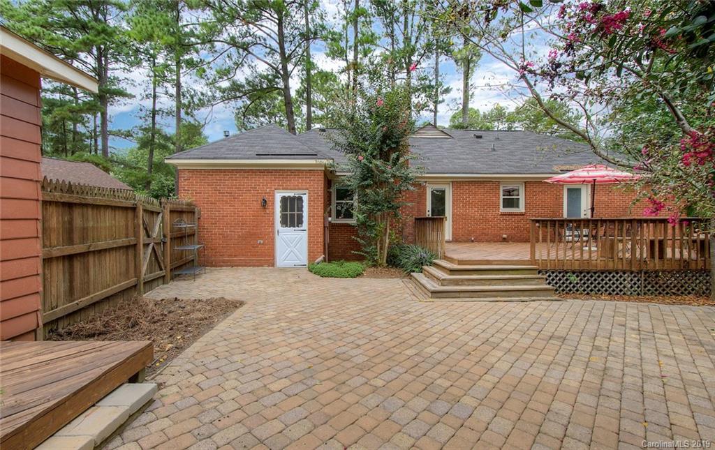 8501 Castlekeep Road Charlotte, NC 28226 - Photo 22 of 27 Gallery Image 22