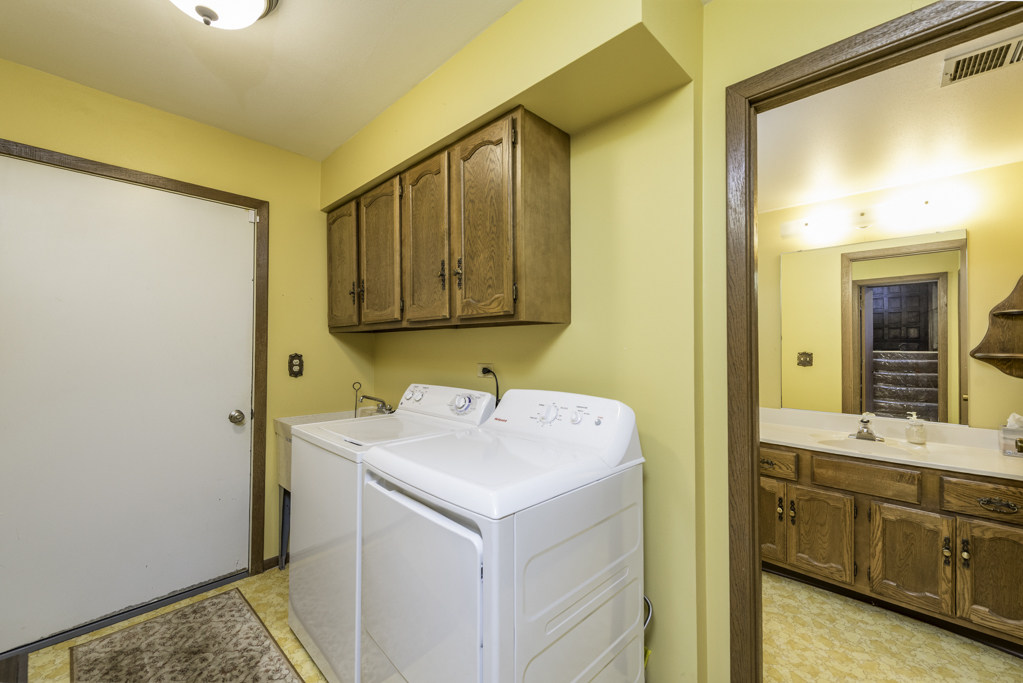 9743 West 16th Street Zion, IL 60099 - Photo 18 of 42
