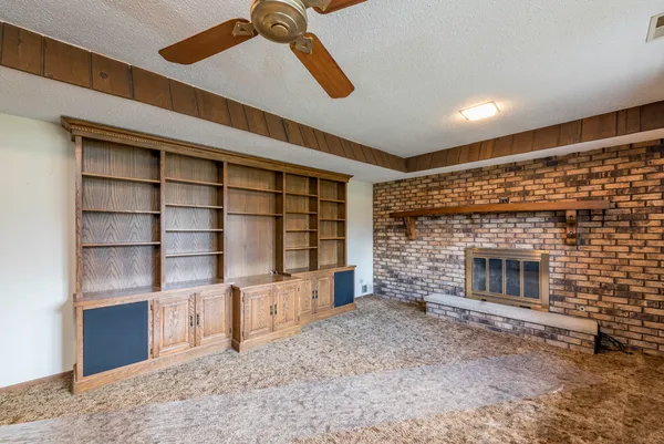 $419,900 | 9743 West 16th Street, Zion, IL 60099