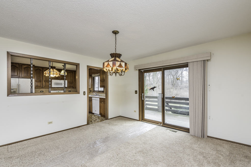 9743 West 16th Street Zion, IL 60099 - Photo 6 of 42