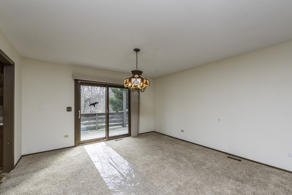 9743 West 16th Street Zion, IL 60099 - Photo 7 of 42
